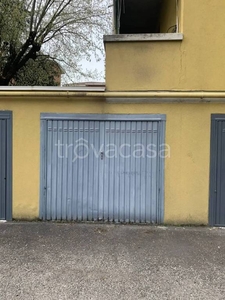 Garage in vendita a Parma via La Spezia