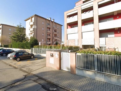 Garage in vendita a Parma via Venezia, 75