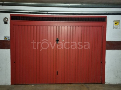 Garage in vendita a Pesaro via Palestro, 35