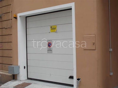 Garage in vendita a Pescara via Campobasso, 12