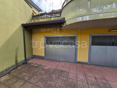 Garage in vendita a San Donato Milanese via delle Cascine, 7