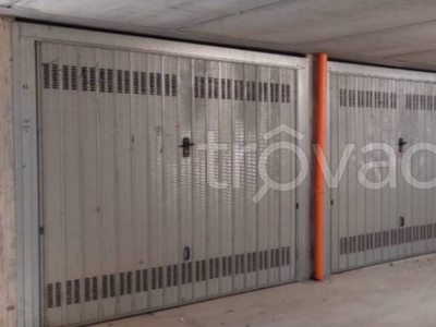 Garage in vendita a Sant'Elpidio a Mare via Giordano Bruno, 37