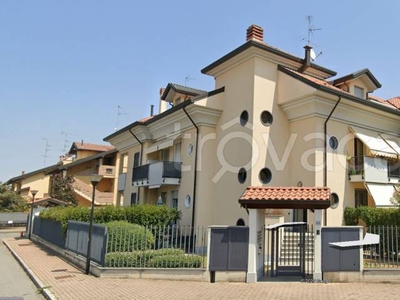 Garage in vendita a Santo Stefano Ticino via Don Angelo Venegoni, 18