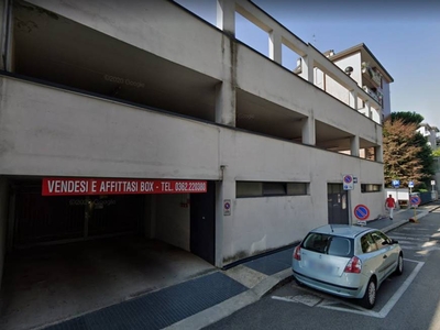 Garage in vendita a Seregno via Alcide De Gasperi, 21