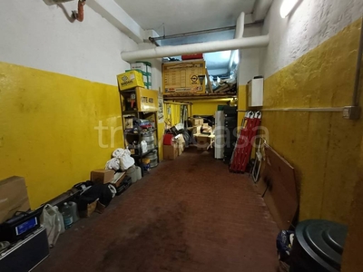 Garage in vendita a Sesto San Giovanni via ariosto , 109