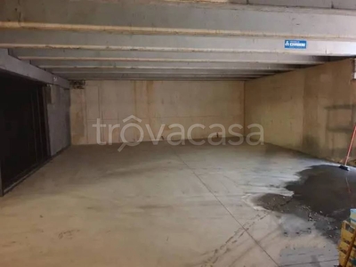 Garage in vendita a Terno d'Isola centro Commerciale Millepiedi