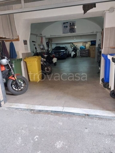 Garage in vendita a Torre Annunziata via Luigi Iacono, 26