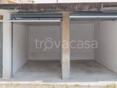 Garage in vendita a Tortona corso Don Luigi Orione, 54