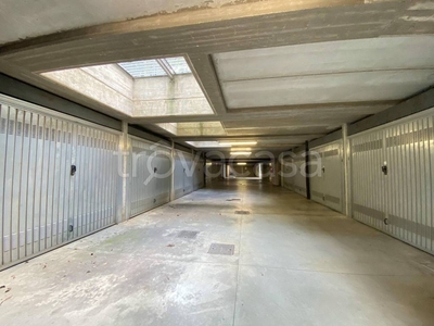 Garage in vendita a Treviglio via Fabio Filzi