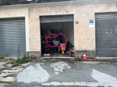 Garage in vendita a Varazze via XXIV Aprile, 11 b