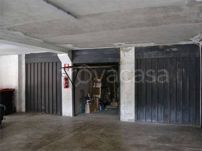 Garage in vendita a Verbania