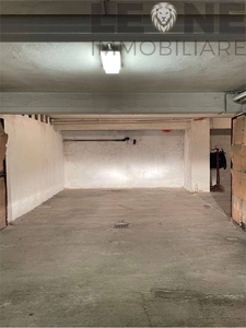 Garage in vendita a Vignola