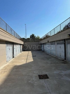 Garage in vendita a Zibido San Giacomo via Giacomo Matteotti, 43