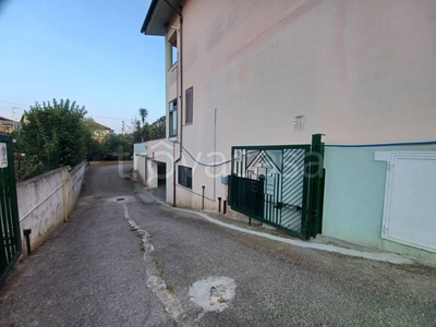 Garage in vendita ad Agropoli via Estate, 9