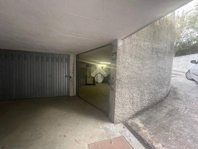 Garage in vendita ad Albisola Superiore via carabigi, 50