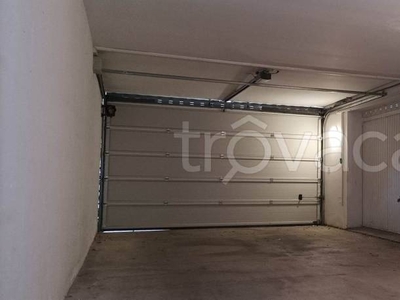 Garage in vendita ad Atessa colle Sant'Angelo, 8