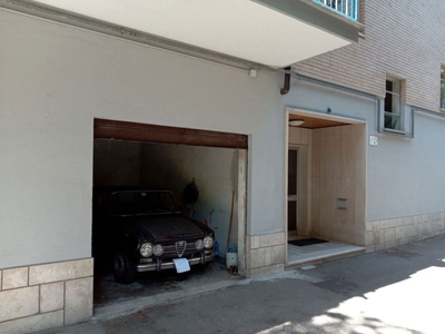 Garage in vendita ad Avellino avellino Padre Alessandro De Meo,0