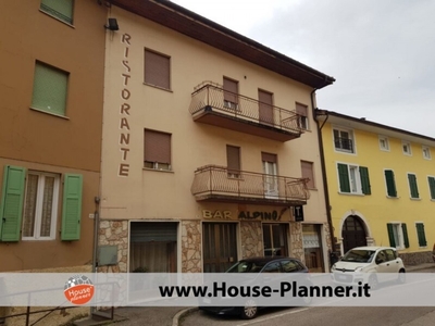 Hotel/Albergo in vendita a Levico Terme viale roma, 36
