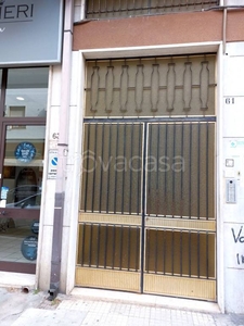 Magazzino in vendita a Lecce via Don Luigi Sturzo, 61