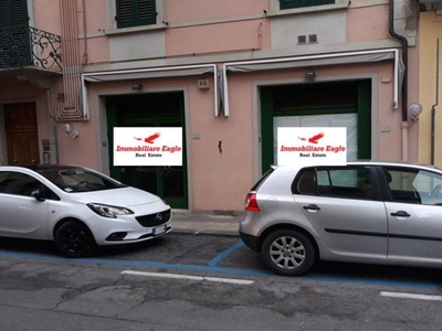Negozio in vendita a Montecatini-Terme via Cavour, 27