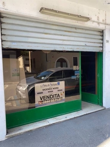 Negozio in vendita a Vicenza borgo Casale