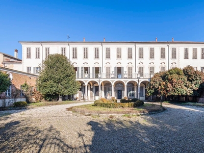 Palazzo di 1548 m² in vendita Via Guglielmo Marconi, Villa Biscossi, Pavia, Lombardia