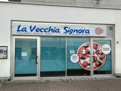 Pizzeria in in vendita da privato a Trento via del Brennero, 143