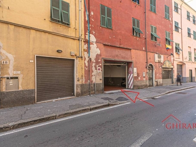 Posto Auto in vendita a Genova via Celesia, 74r