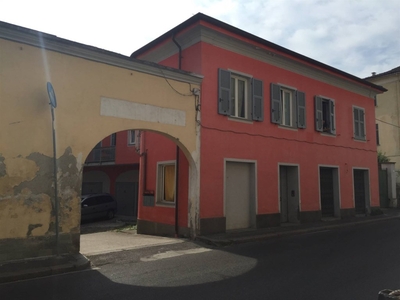 Posto Auto in vendita a Novi Ligure via mazzini