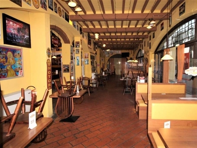 Ristorante in vendita a Calcinaia via Tiglio La Torretta,