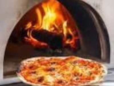 Ristorante/Pizzeria in vendita a Santa Maria a Monte santa Maria a Monte