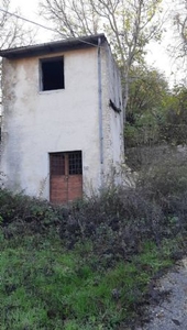 Rustico / Casale in vendita a Borgorose - Zona: Santa Anatolia