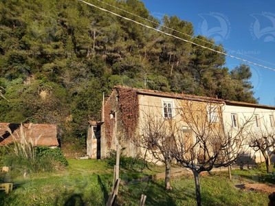 Rustico / Casale in vendita a Ortovero