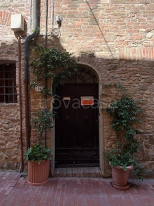Ufficio in in vendita da privato a Casole d'Elsa via San Niccolò, 34