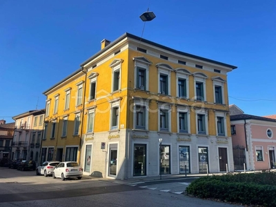 Ufficio in vendita a Bassano del Grappa piazzale Trento, 3