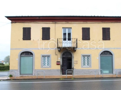 Ufficio in vendita a Capannori via Pesciatina