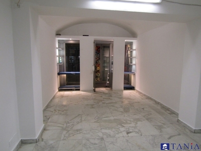 Ufficio in vendita a Carrara carrara