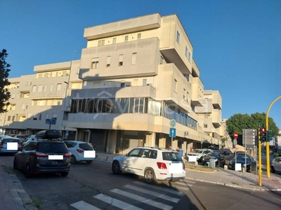 Ufficio in vendita a Lecce via Ugo Foscolo, 39