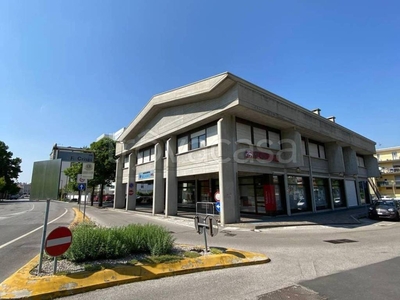 Ufficio in vendita a San Donà di Piave via Cesare Battisti, 63