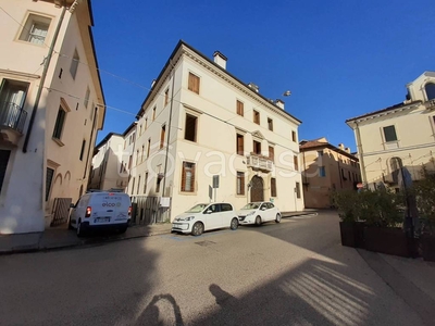 Ufficio in vendita a Vicenza contra' Cantarane, 8