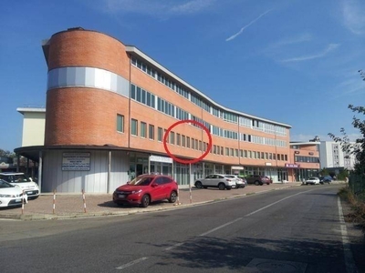 Ufficio in vendita ad Arezzo via Galileo Ferraris, 63