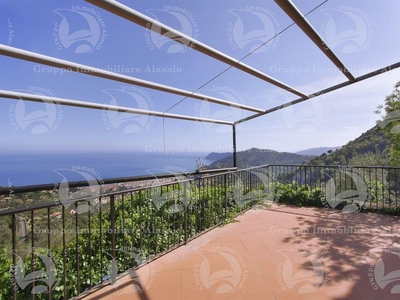 Villa in vendita a Alassio