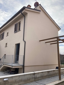 villa indipendente in vendita a Navacchio