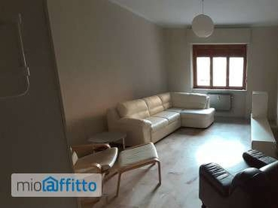 Appartamento arredato con terrazzo Asti