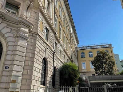 Appartamento di prestigio di 169 m² in vendita Via del Coroneo, 21, Trieste, Friuli Venezia Giulia