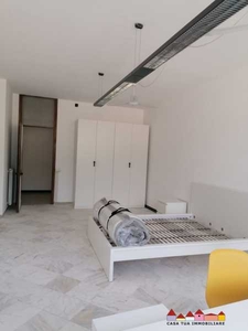 Appartamento in Affitto ad Carrara
