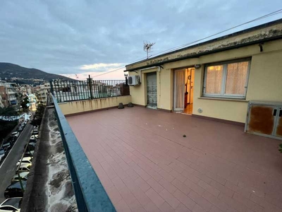 Appartamento in Vendita ad Alassio - 345000 Euro