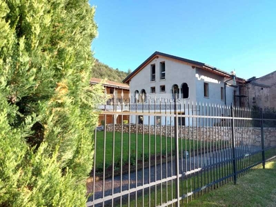 Appartamento in Vendita ad Mazzano - 280000 Euro