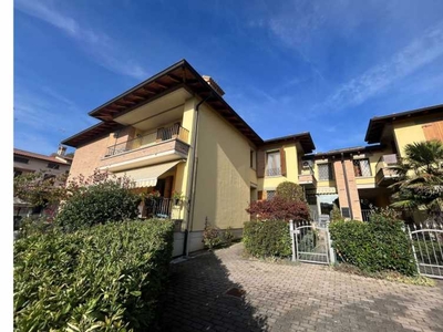 Appartamento in Vendita ad Viano - 149000 Euro