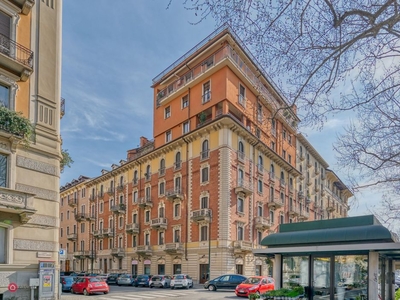 Appartamento in Vendita in Corso Duca degli Abruzzi 39 a Torino